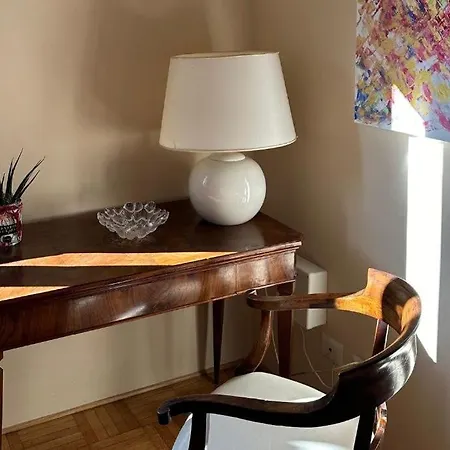 Apartment Casamariani Stylish In Center, Free Parking Siena